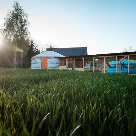 Caloroczne Jurty Mongolskie - 