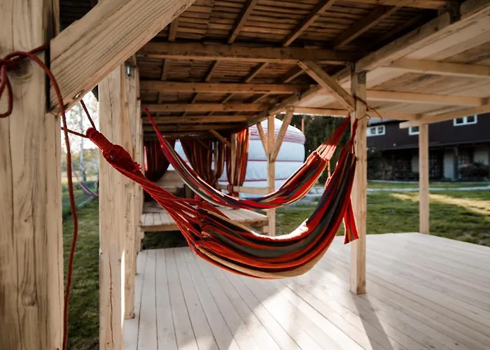 Caloroczne Jurty Mongolskie - 