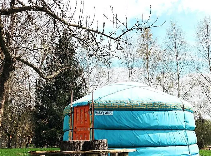 Luxury tent Caloroczne Jurty Mongolskie - 