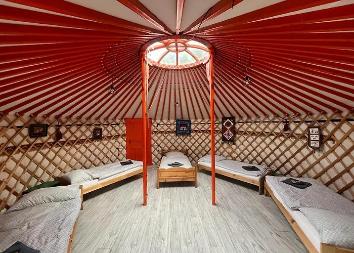Caloroczne Jurty Mongolskie - 